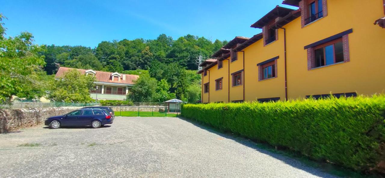 Apartamentos El Castaneu Corao Eksteriør billede