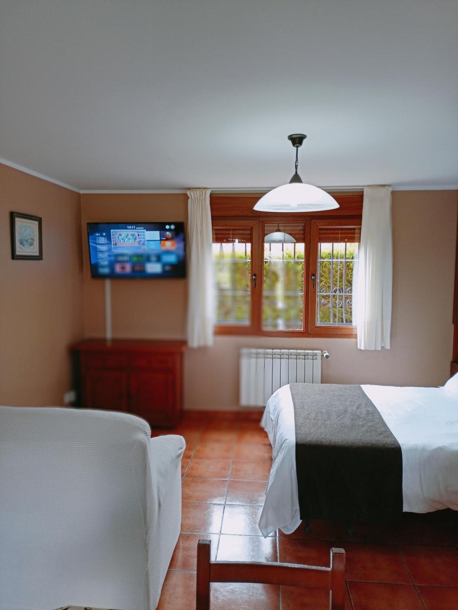Apartamentos El Castaneu Corao Eksteriør billede