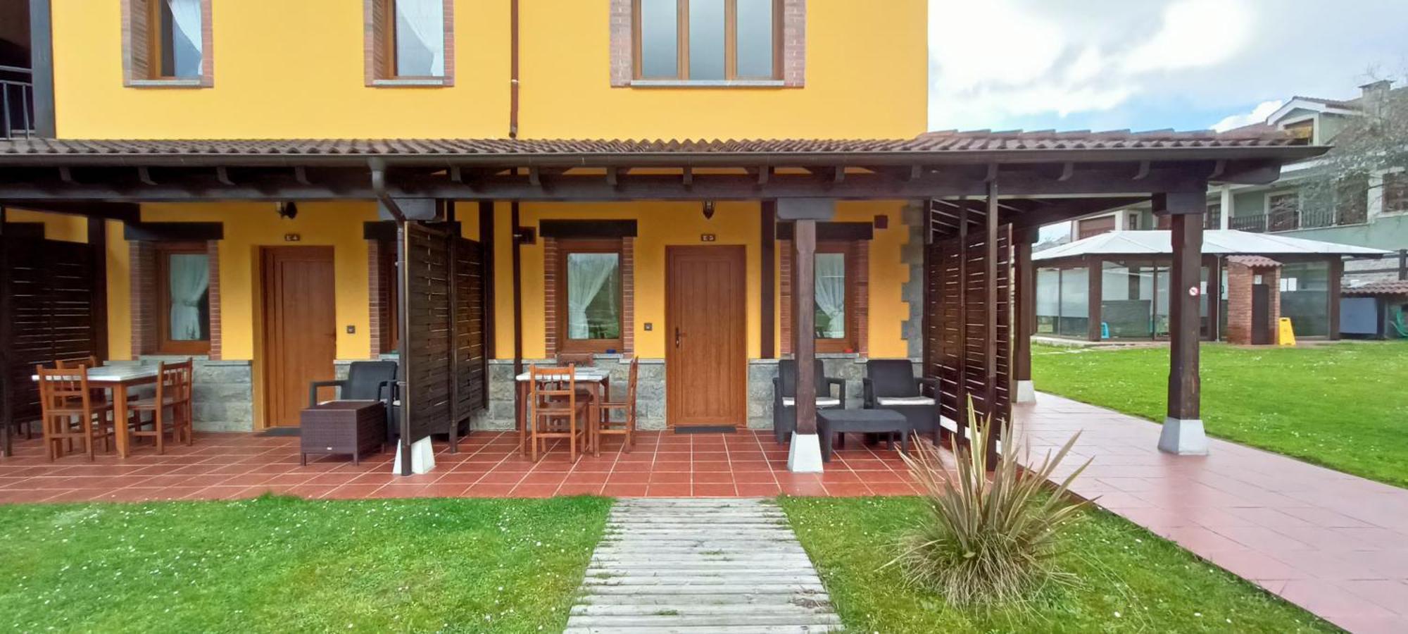 Apartamentos El Castaneu Corao Eksteriør billede